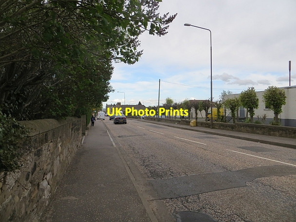 Photo 6"x4" The Loan Bonnyrigg c2014