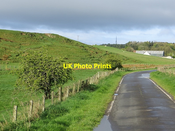 Photo 6"x4" Minor road, Riccarton Hills Wester Dechmont c2014