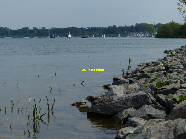 Photo 6"x4" Rocky south shore of Rutland Water Upper Hambleton c2014