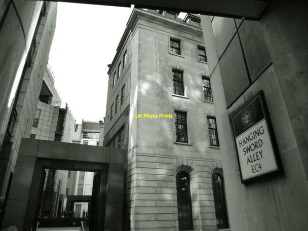 Photo 6"x4" Hanging Sword Alley London c2014