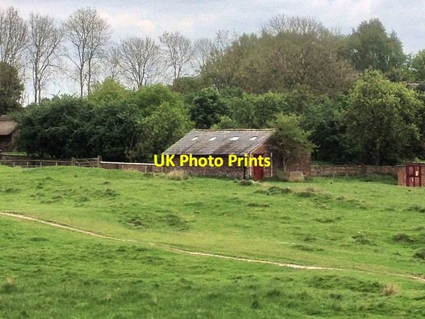 Photo 6"x4" Barn near Tatton Old Hall Tatton Dale c2014