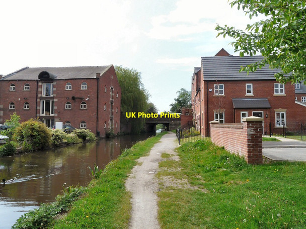 Photo 6"x4" Peak Forest Canal approaching Manchester Road Hyde\/SJ9494 c2014