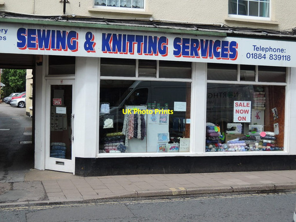 Photo 6"x4" Cullompton: Sewing & Knitting Services Cullompton c2014