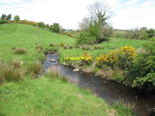 Photo 6"x4" River flowing in the direction of Carrickananny Bridge Belleek\/H9827 c2014