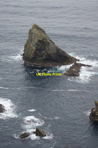 Photo 6"x4" Stackingro, Hermaness Burrafirth c2014