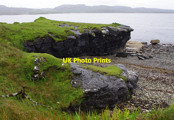 Photo 6"x4" Beach west of Boreraig Suisnish\/NG5916 c2014