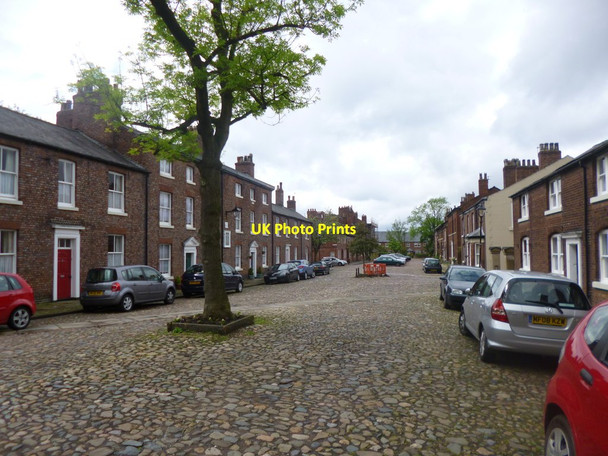 Photo 6"x4" Fairfield, The Square Droylsden c2014