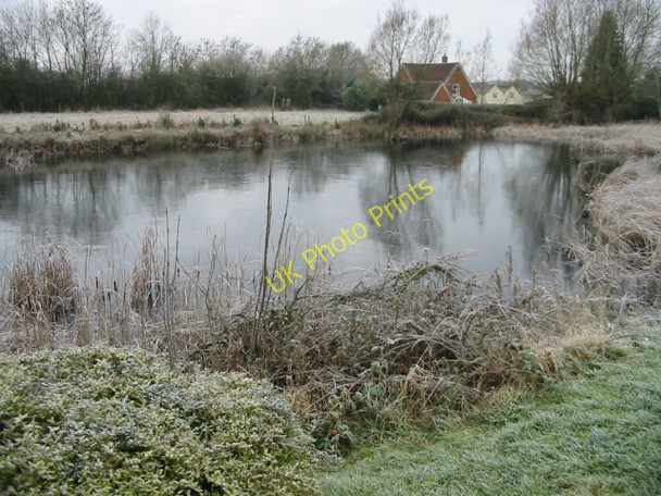 Photo 6"x4" Frozen pond by the Vale of the White Horse Inn Minety c2009