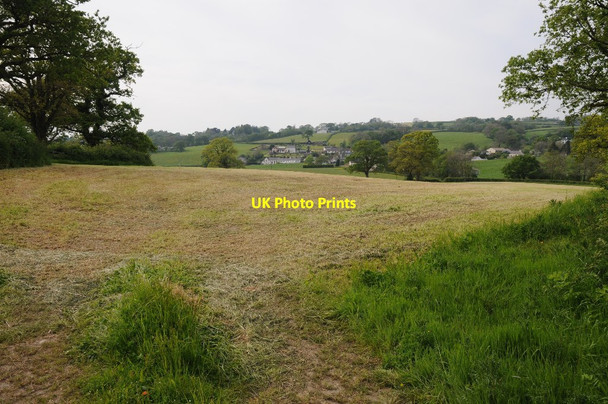 Photo 6"x4" View to Pen-y-Banc Llandeilo c2014