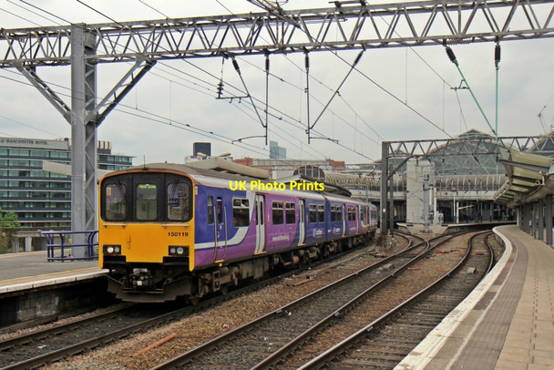 Photo 6"x4" Northern Rail Class 150, 150119, platform 13, Manchester Piccadilly railway station Manchester c2014