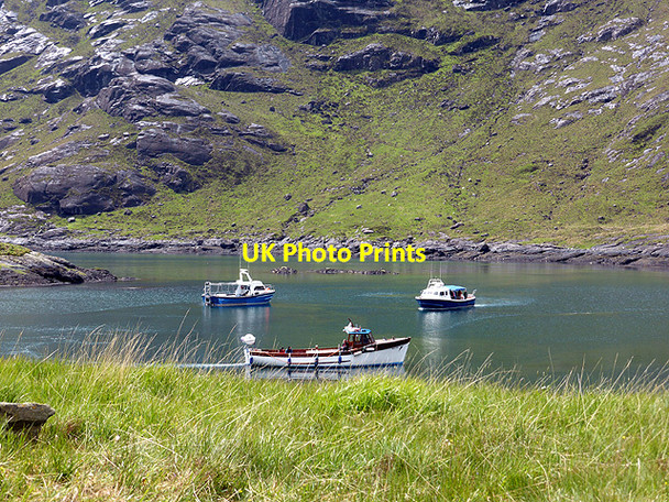Photo 6"x4" Busy times in Loch na Cuilce Loch na Cuilce\/NG4819 c2014