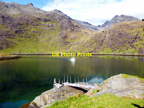 Photo 6"x4" Our boat arrives Loch na Cuilce\/NG4819 c2014