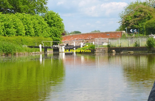 Photo 6"x4" Dun Mill Lock on Kennet & Avon Canal Eddington\/SU3469 c2014