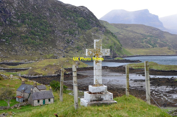 Photo 6"x4" War memorial at Glencoul Glencoul c2014