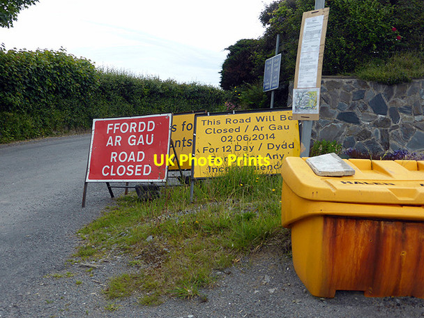 Photo 6"x4" Road closed for 12 days Tal-y-bont\/SN6589 c2014