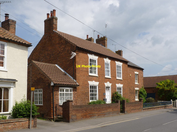 Photo 6"x4" Charnwood House, Main Street Farnsfield c2014