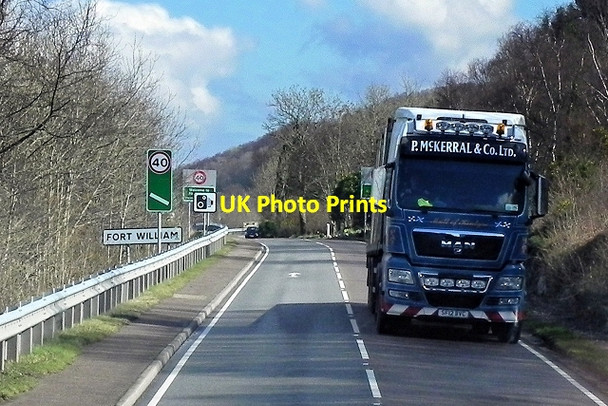 Photo 6"x4" HGV Heading South from Fort William Druimarbin c2014