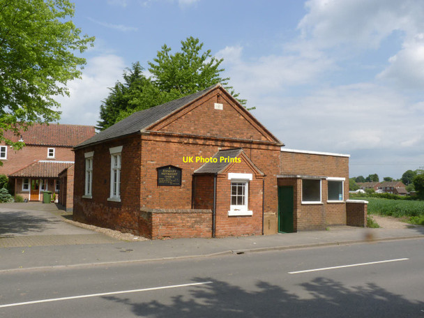 Photo 6"x4" Edingley Methodist Church Edingley c2014