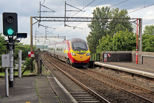 Photo 6"x4" Virgin Class 390, 390009, Runcorn railway station Runcorn c2014