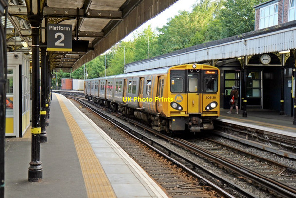 Photo 6"x4" Merseyrail Class 508, 508138, Birkenhead Central railway station Birkenhead\/SJ3088 c2014