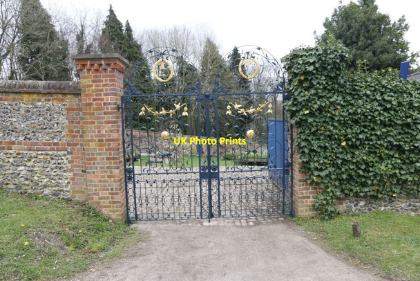 Photo 6"x4" Garden Gates High Wycombe c2014