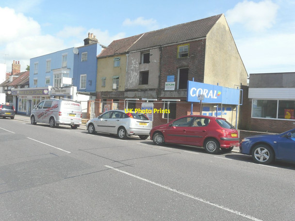 Photo 6"x4" Progress of the conversion of 80-81, London Road Dover\/TR3141 c2014