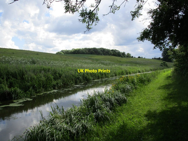 Photo 6"x4" The Chesterfield Canal and Prospect Hill Covert Everton\/SK6991 c2014