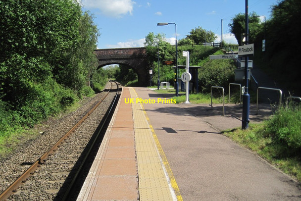 Photo 6"x4" Finstock Halt railway station, Oxfordshire Charlbury c2014