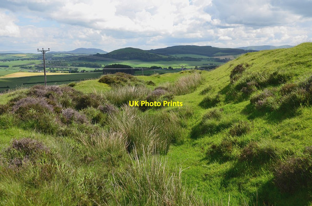 Photo 6"x4" Hill fort, Tinto Thankerton c2014