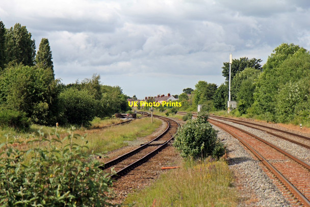 Photo 6"x4" The line north, Wrexham General railway station Wrexham\/Wrecsam c2014
