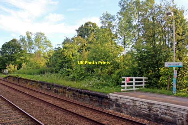 Photo 6"x4" Disused platform, Cefn-y-bedd railway station Cefn-y-bedd c2014