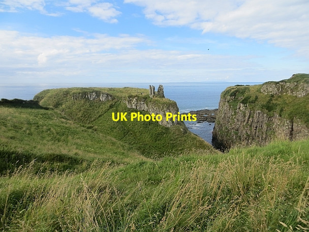 Photo 6"x4" Dunseverick Castle Dunseverick c2013