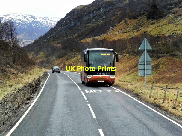 Photo 6"x4" Scotline Tours Coach in Glen Ogle Meall Buidhe\/NN5727 c2014