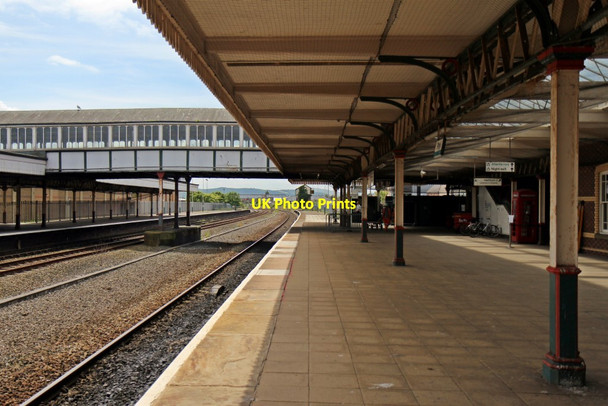 Photo 6"x4" Along platform 1, Rhyl railway station Rhyl c2014
