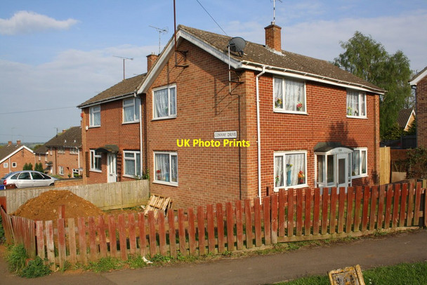 Photo 6"x4" Semis at junction of Bretch Hill (#208) and Conway Drive (#19) Banbury\/SP4540 c2014