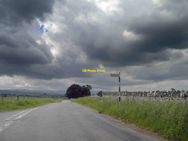 Photo 6"x4" Fingerpost near Castlehowe Scar Hardendale c2014