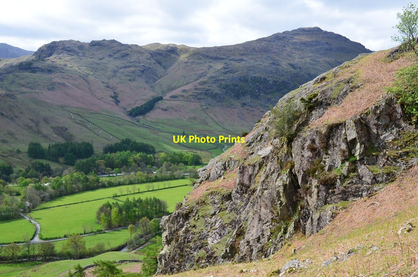 Photo 6"x4" Great Langdale and Pike o' Blisco Middle Fell Fm c2015