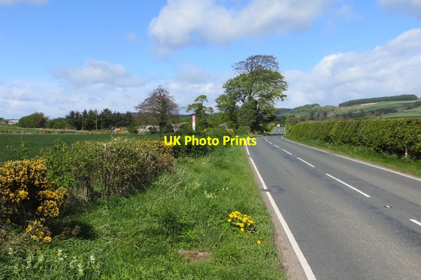 Photo 6"x4" A912, Strathmiglo Auchtermuchty c2015