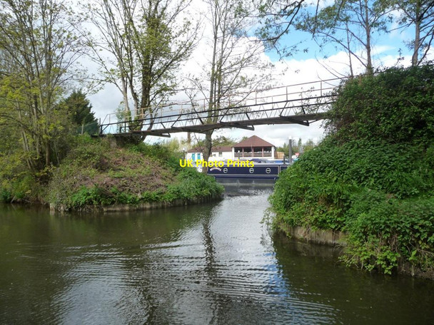 Photo 6"x4" Footbridge, north bank, River Avon, Keynsham Cut Keynsham\/ST6568 c2015