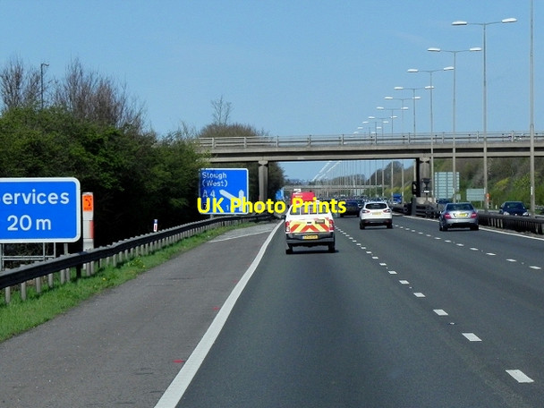 Photo 6"x4" Westbound M4 near Eton Eton c2015
