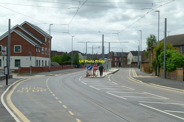 Photo 6"x4" Middle Street tram stop Beeston\/SK5236 c2015