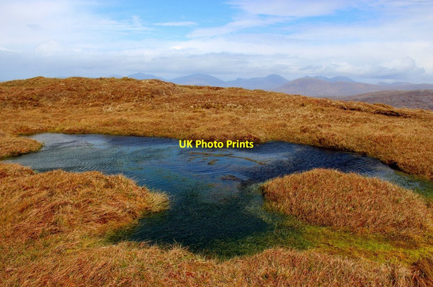 Photo 6"x4" A windswept pool on the summit of Bleabhal Sgarasta Bheag c2015