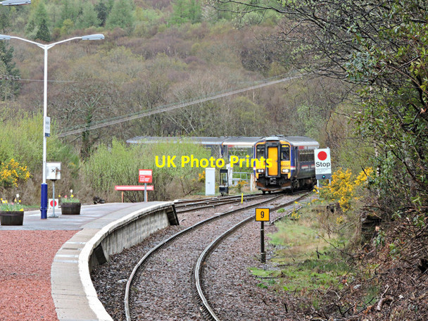 Photo 6"x4" Garelochhead railway station Garelochhead c2015