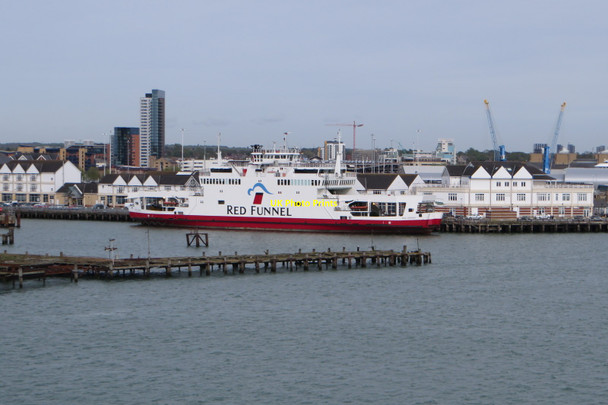 Photo 6"x4" Ferry Terminal with Isle of Wight Ferry Ocean Village c2015