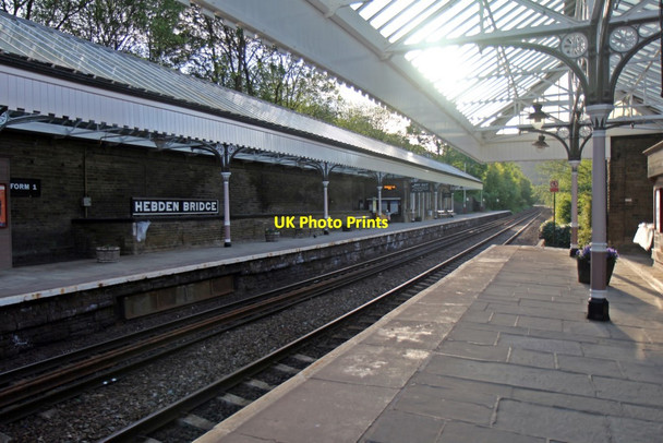 Photo 6"x4" Platform 1, Hebden Bridge railway station Hebden Bridge c2015