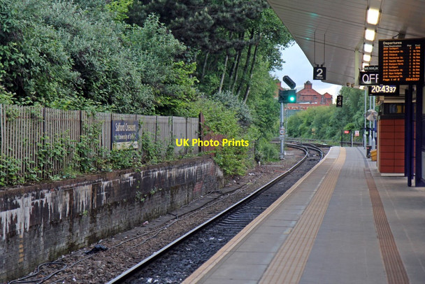 Photo 6"x4" Northbound platform, Salford Crescent railway station Salford\/SJ8098 c2015