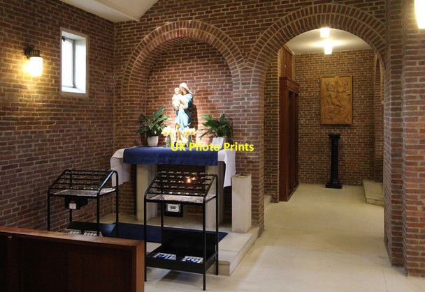 Photo 6"x4" St William of York, Stanmore - Shrine Stanmore\/TQ1691 c2015