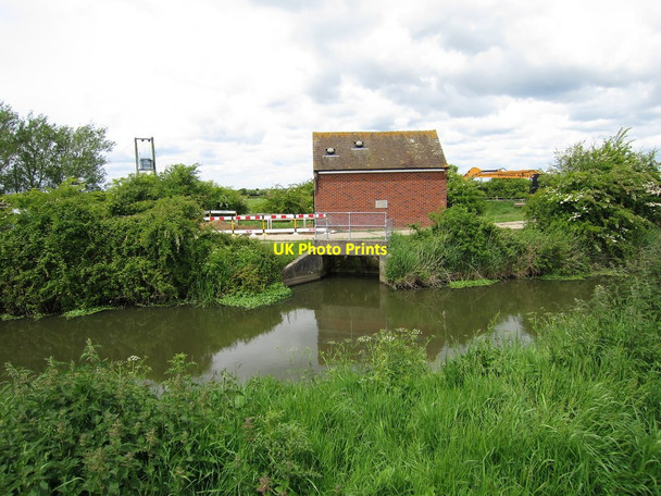 Photo 6"x4" Hurst Haven pumping station Rickney c2015