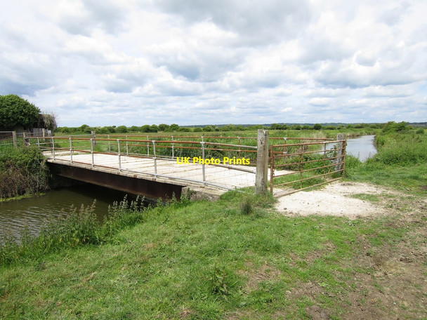 Photo 6"x4" Bridge over Hurst Haven Rickney c2015