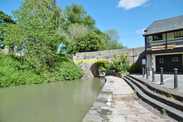 Photo 6"x4" Devizes, Cemetery Road Bridge Devizes c2015